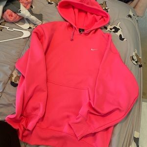 Nike dri fit women’s hoodie medium